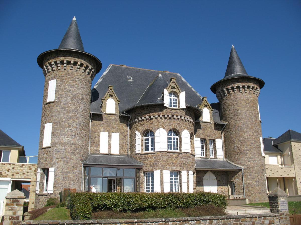 Les Terrasses Du Chateau Barneville-Carteret Exterior photo